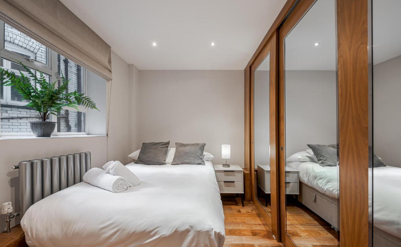 Elegant Ground Floor Apartment With Ac In Knightsbridge Steps Away From Harrods London Eksteriør billede